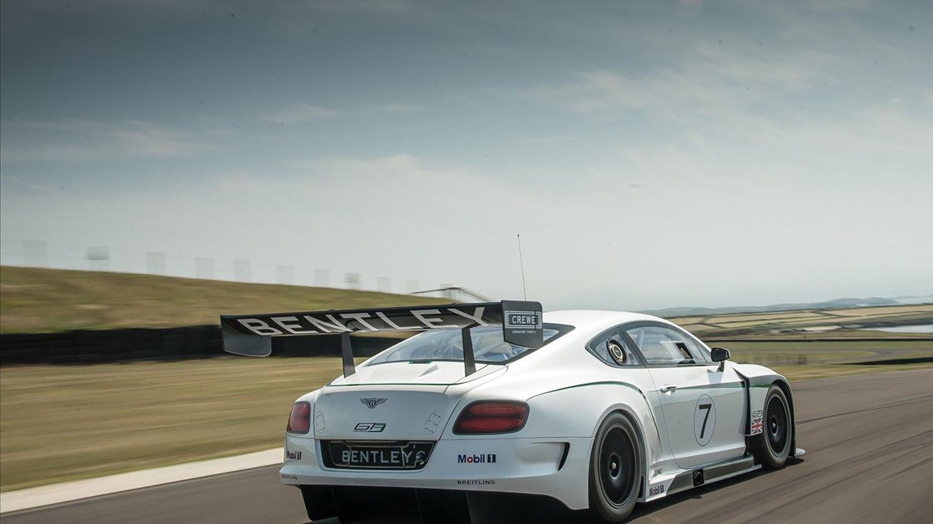 风暴之眼，辽宁以无形重压轻取广厦，焦点战下的战术完胜