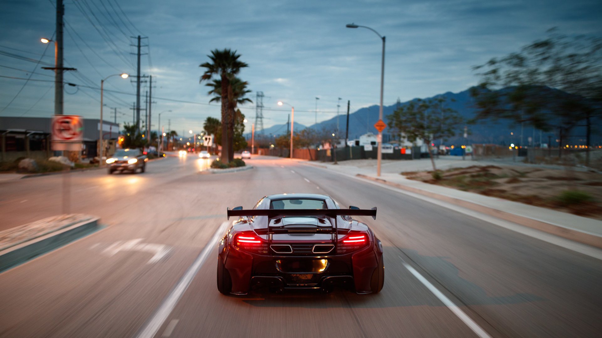 马丁内利巴西之箭破冰,尼日利亚刺穿西班牙铁幕,41年魔咒终作古