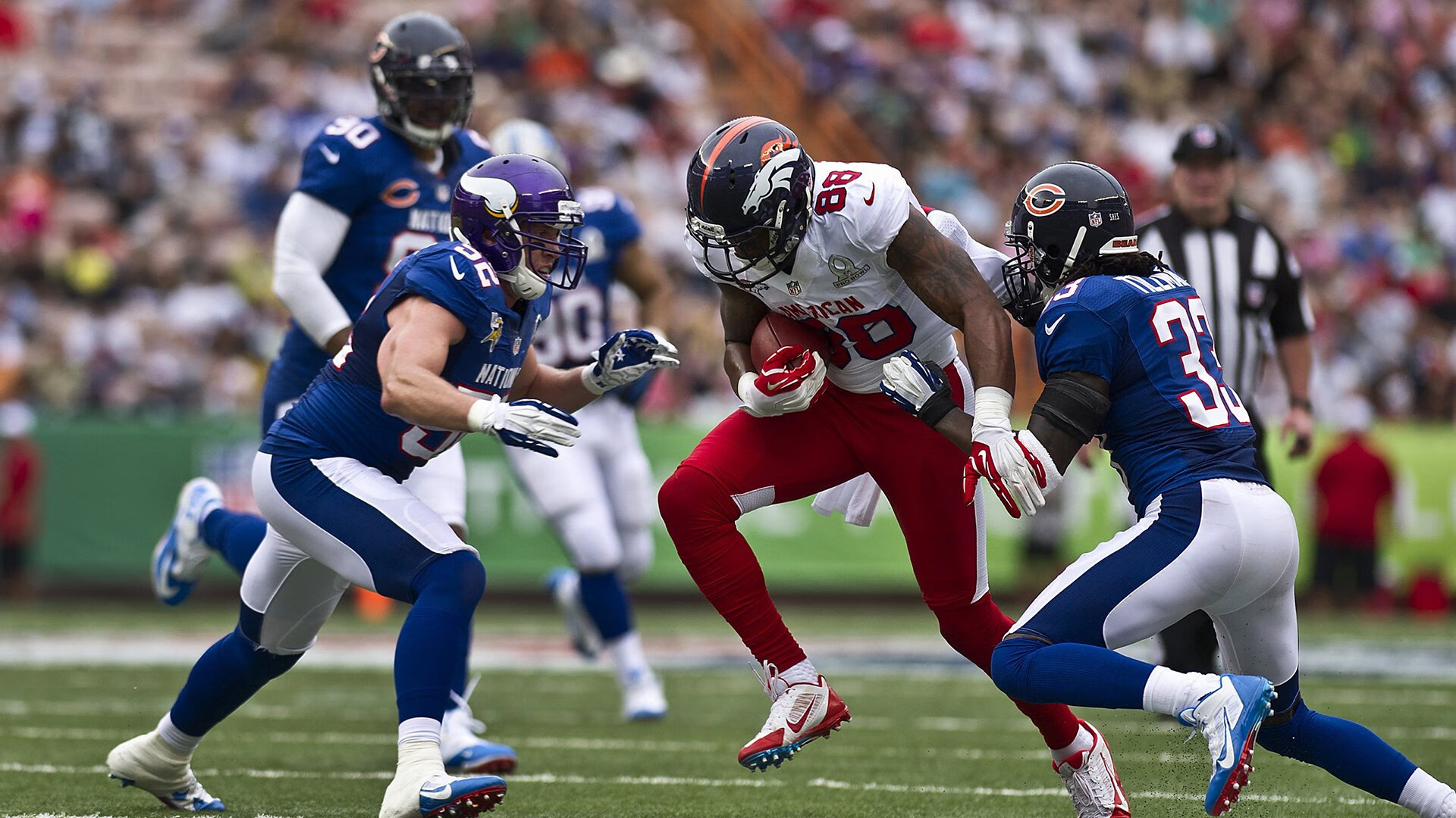 纽约的钢铁与夏洛特的玫瑰，东决关键战中尼克斯火力全开压制黄蜂