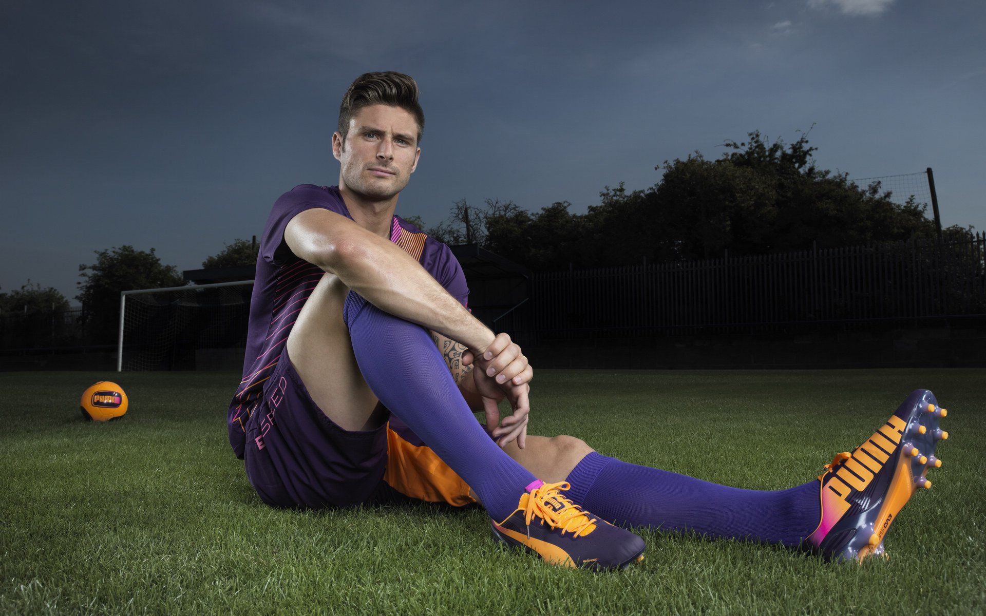 跨洋激战!利拉德神级节奏引领国王队加时险胜辽宁,引爆国际邀请赛